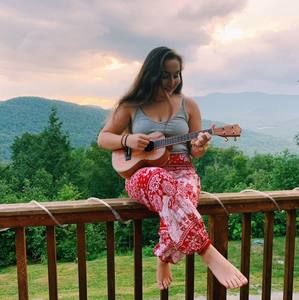 Meet your Posher, Laili